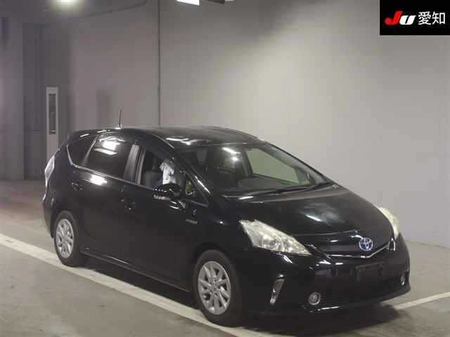 30583 Toyota Prius alpha ZVW41W 2013 г. (JU Aichi)